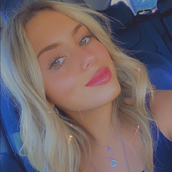 Meet your Posher, Alex - Picture 1 of 1